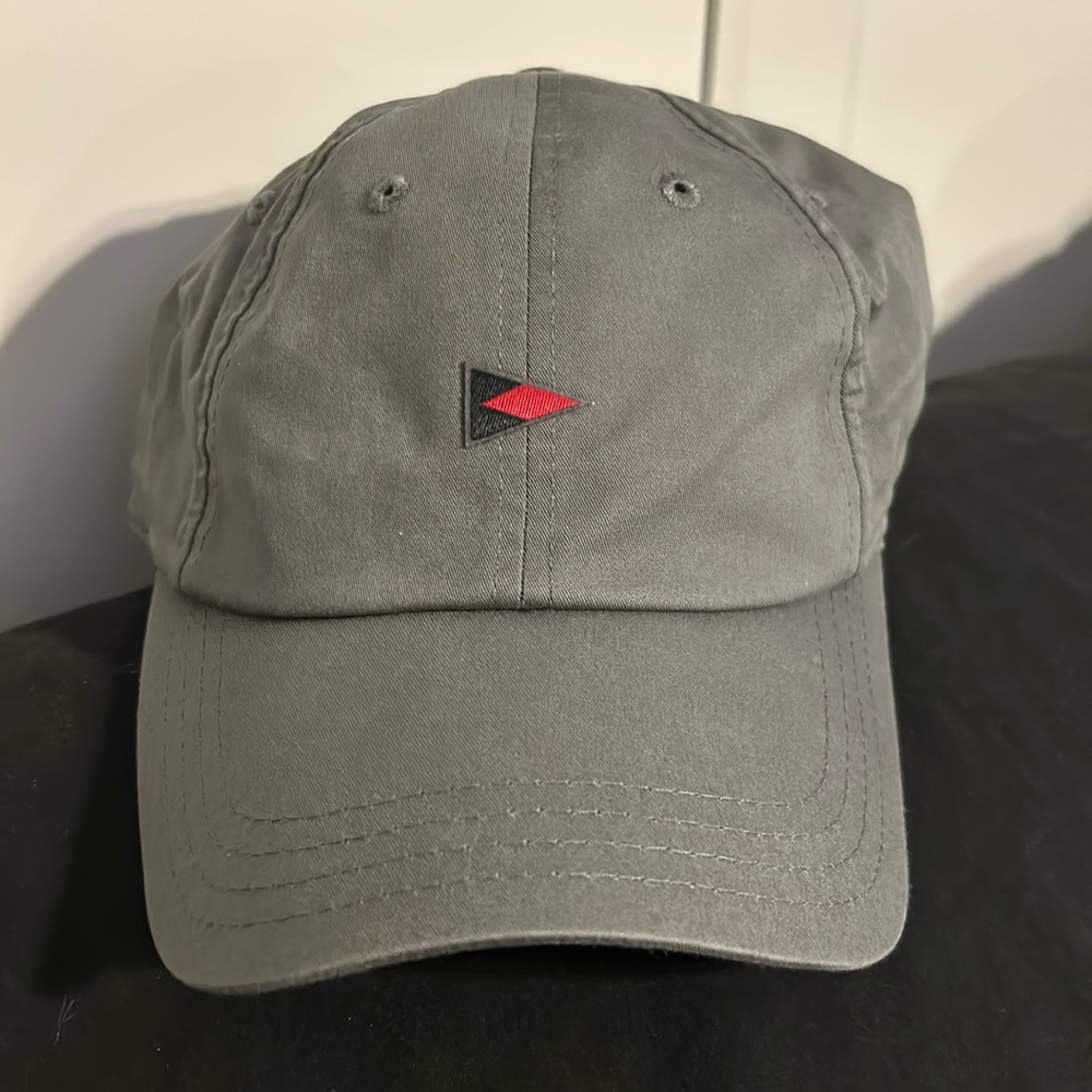 Grey golf hat NEW Westhampton Country Clubb